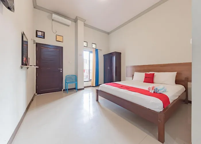 RedDoorz near GOR Sempaja Samarinda Hotel